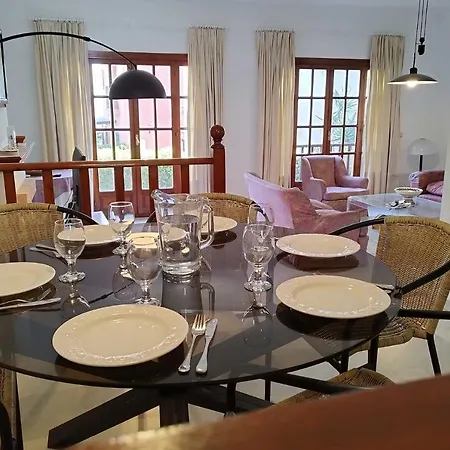 Casa Bahia Azul 度假居 *